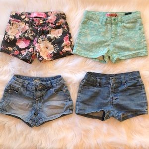 *SOLD* Bundle of 4 Girls Shorts